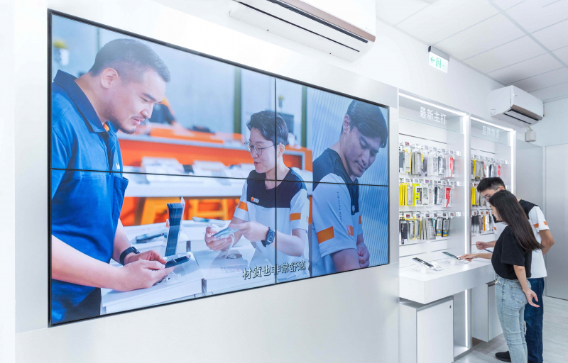 創(chuàng)利空間整合高品質(zhì)顯示器取代傳統(tǒng)海報(bào)，並透過(guò)雲(yún)端數(shù)位內(nèi)容公播管理系統(tǒng)，可輕鬆管理派送廣告訊息，實(shí)踐智慧無(wú)紙化新零售概念門(mén)市